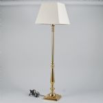 1566 4493 TABLE LAMP